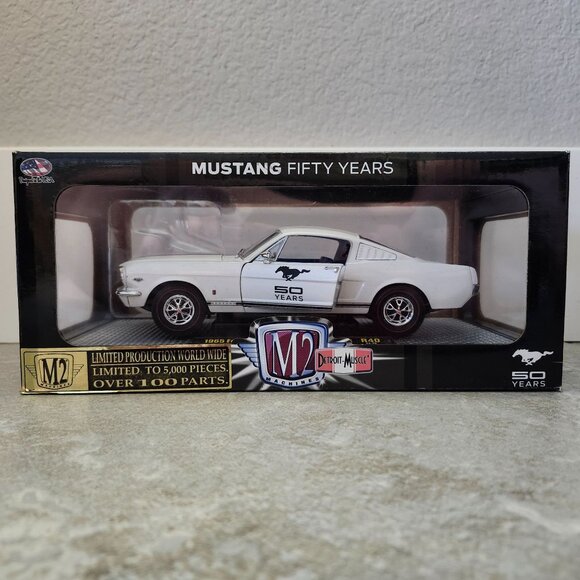 M2 Machines 1965 Ford Mustang GT 2+2 Fastback White Ltd Ed 5000 Pieces - Picture 2 of 10
